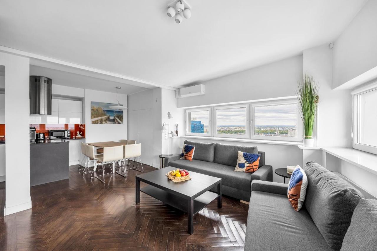 23Rd Floor 3Br Apt With Views Of Varsavia Esterno foto